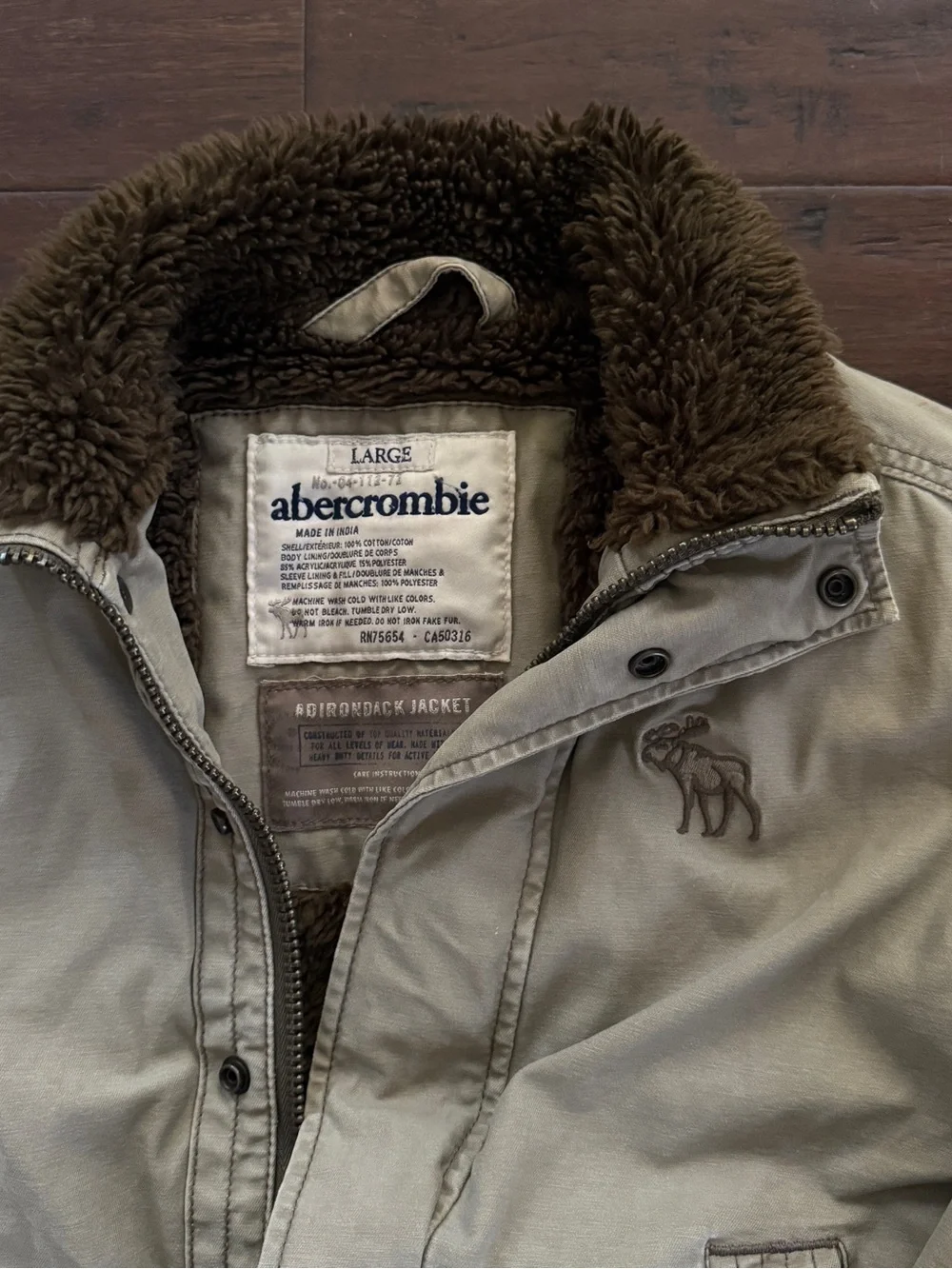 Abercrombie & Fitch Men's Khaki Jacket with Brown Sherpa Collar